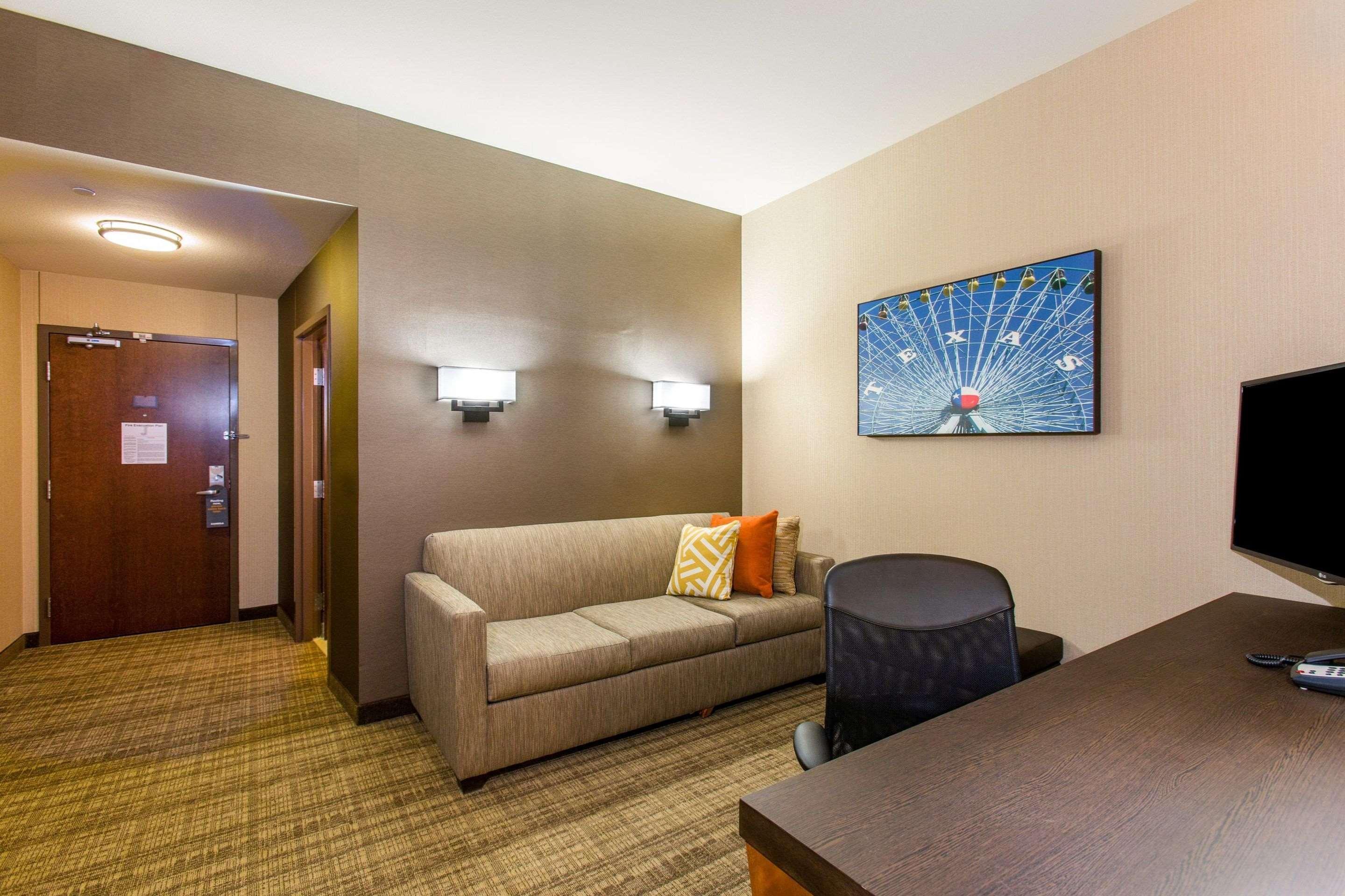 Cambria - Frisco Hotel Plano