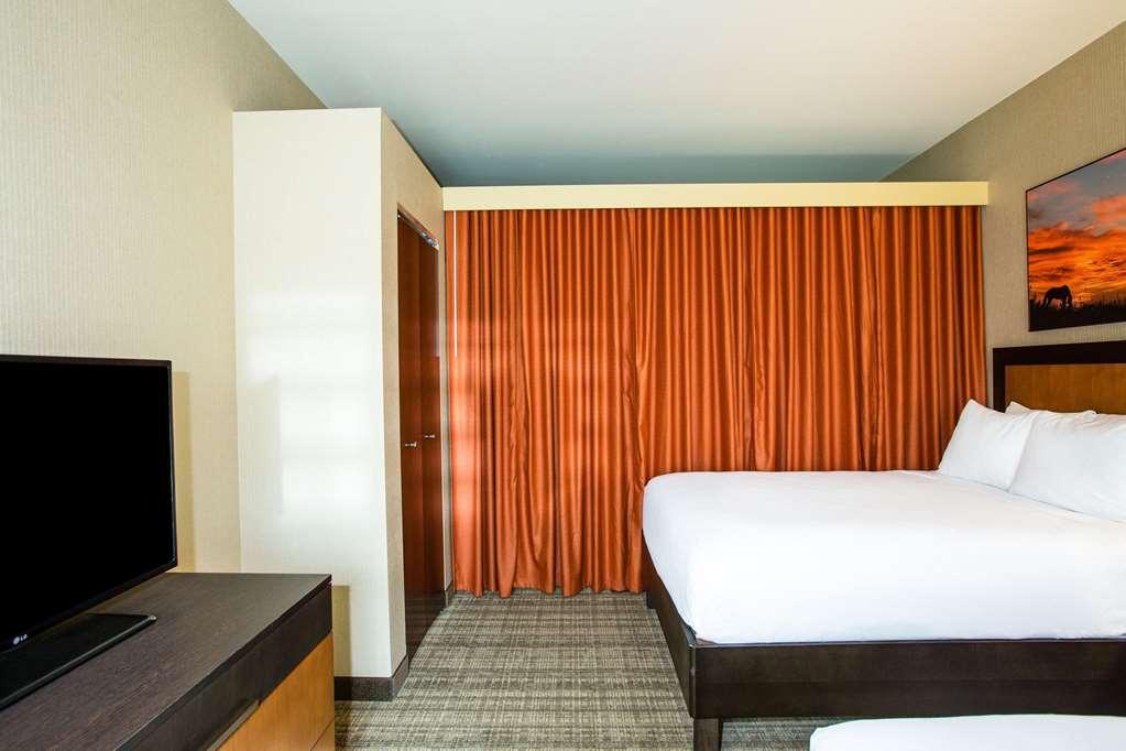 Cambria - Frisco 4*