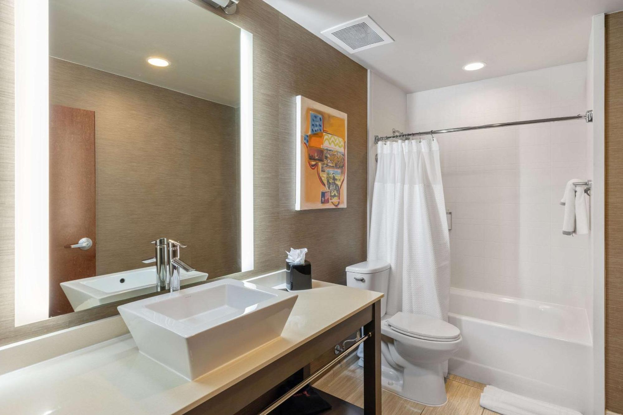 Cambria - Frisco Hotel 4*